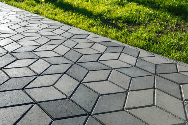 Best Driveway Pavers Contractor  in Green Tree, PA